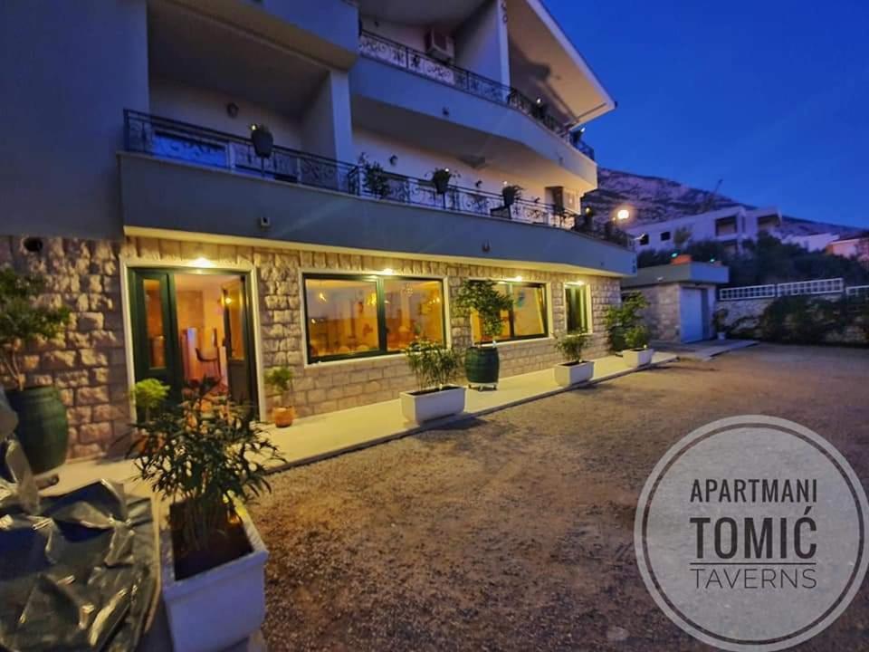 Apartment Tomic 2 Макарска Екстериор снимка