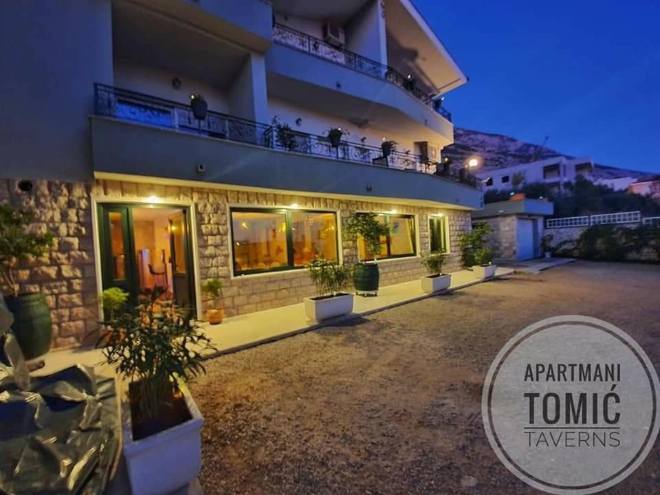 Apartment Tomic 2 Макарска Екстериор снимка